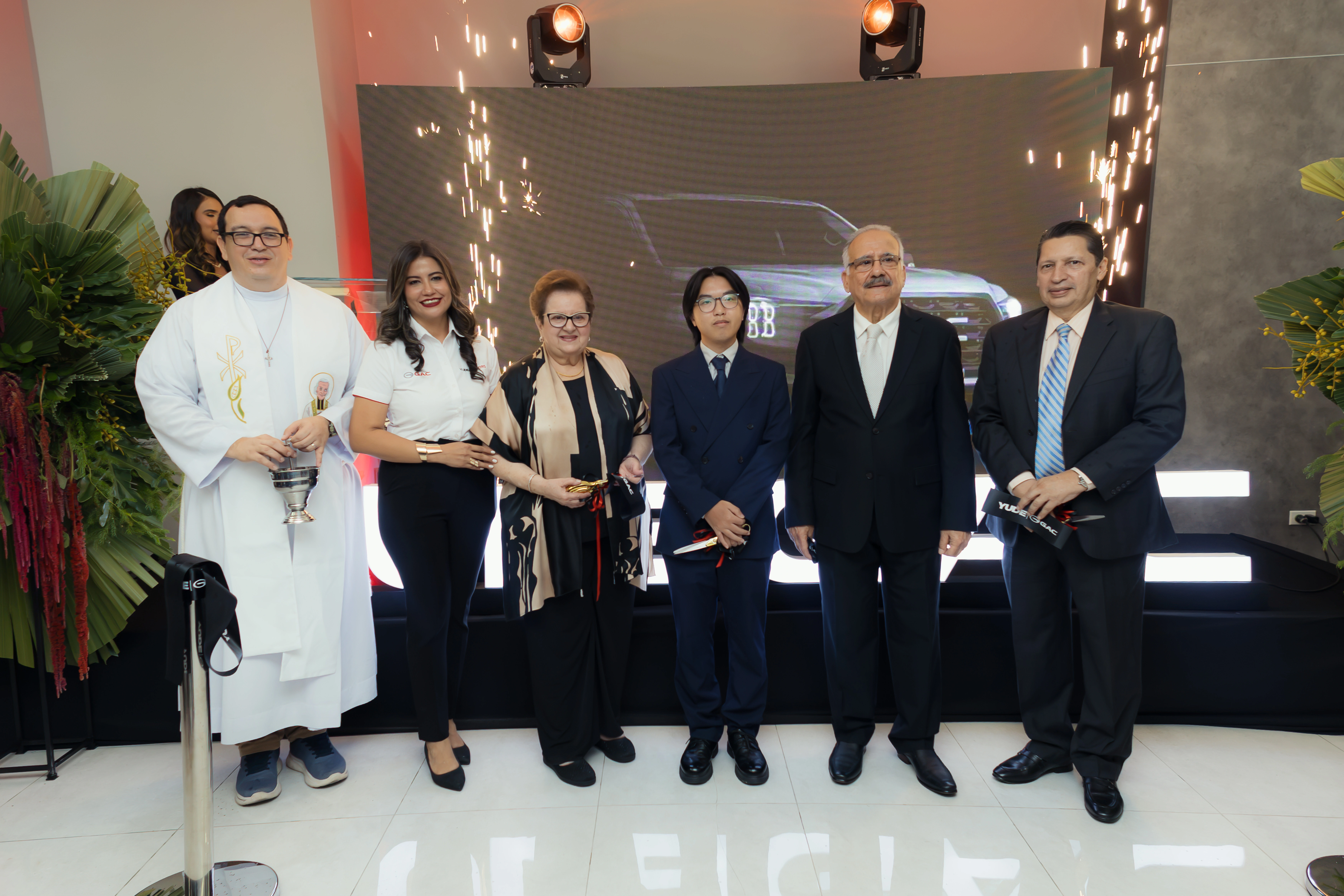 GAC llega oficialmente a Honduras de la mano de Yude Motors